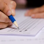 Paraná tem mais de 430 vagas em 15 editais de concursos com salários de até R$30 mil